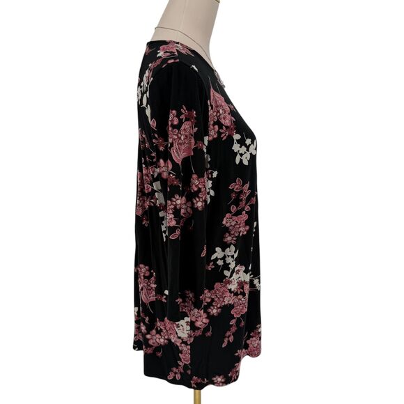 J. Jill Floral Tunic Top Size MEDIUM Wearever Black Blossom Pleated 3/4 Sleeve - Picture 7 of 13